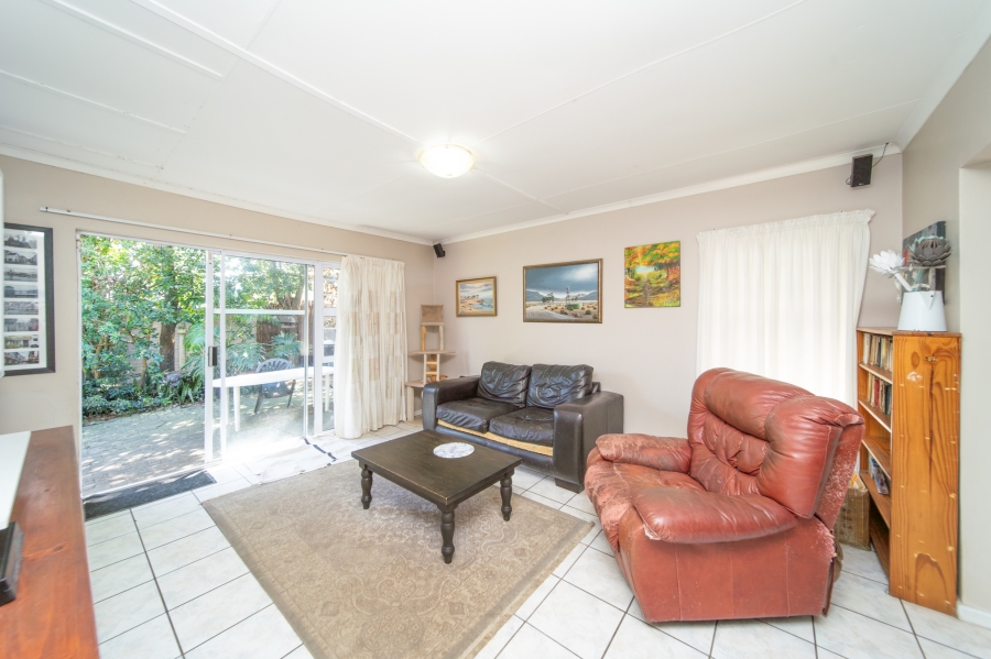 4 Bedroom Property for Sale in Beacon Bay Eastern Cape